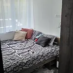 דירה Garden Pool שיופוק